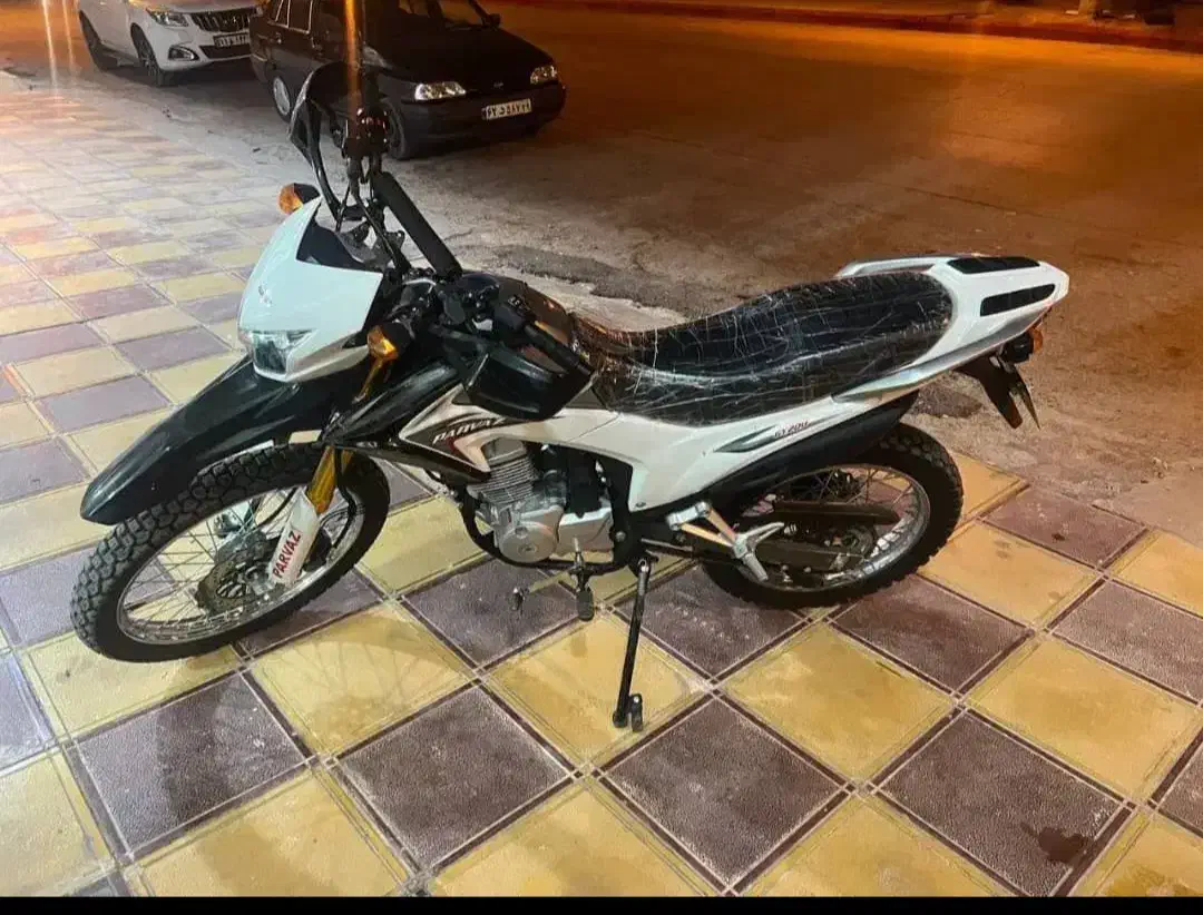 موتور تریل پرواز ۲۰۰(نیرو موتور)|موتورسیکلت|کرمانشاه, |دیوار