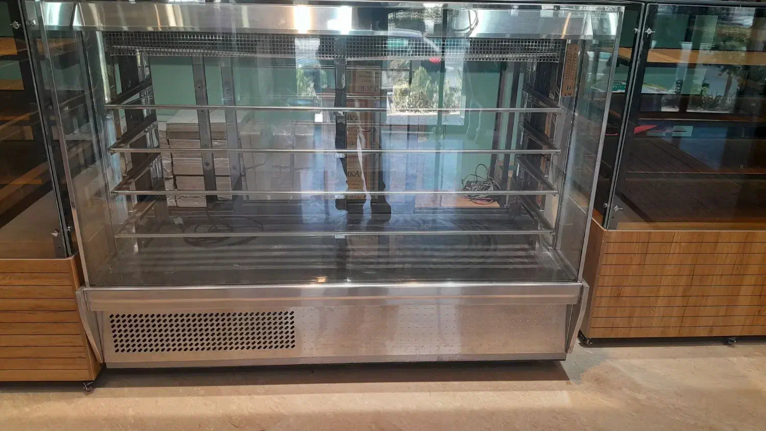 یخچال ویترین ایران صنعت|فروشگاه و مغازه|تهران, گلستان (شهرک راه آهن)|دیوار