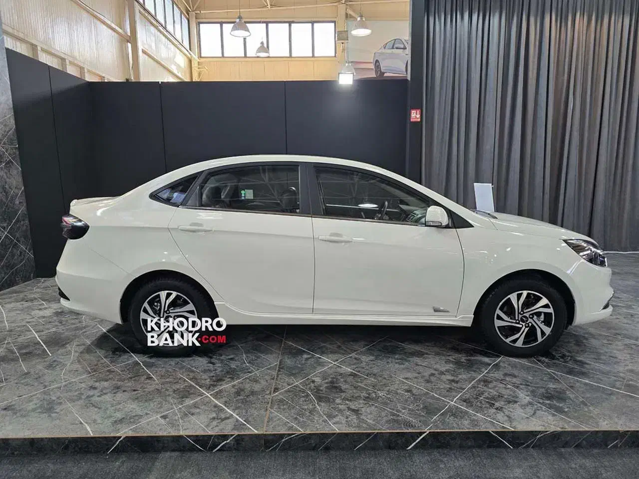 ایگل فروشی|خودرو سواری و وانت|بهبهان, |دیوار