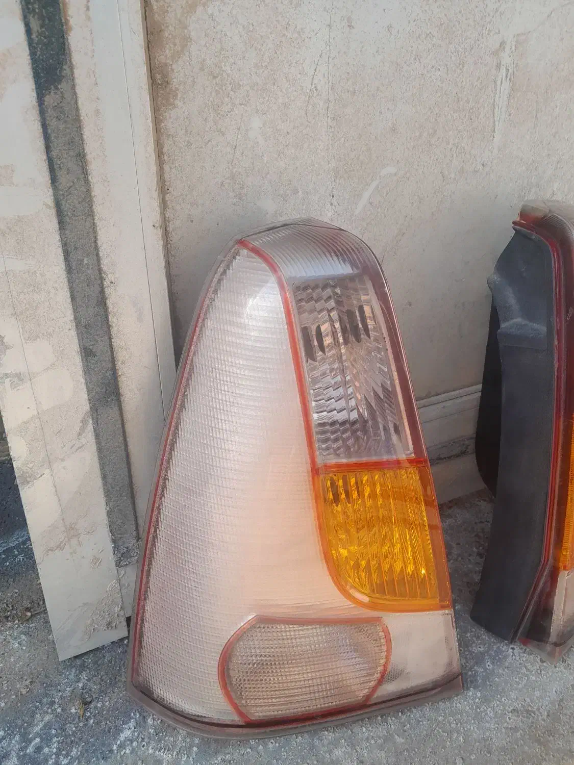 چراغ خطر ال۹۰|قطعات یدکی و لوازم جانبی|خرمدره, |دیوار