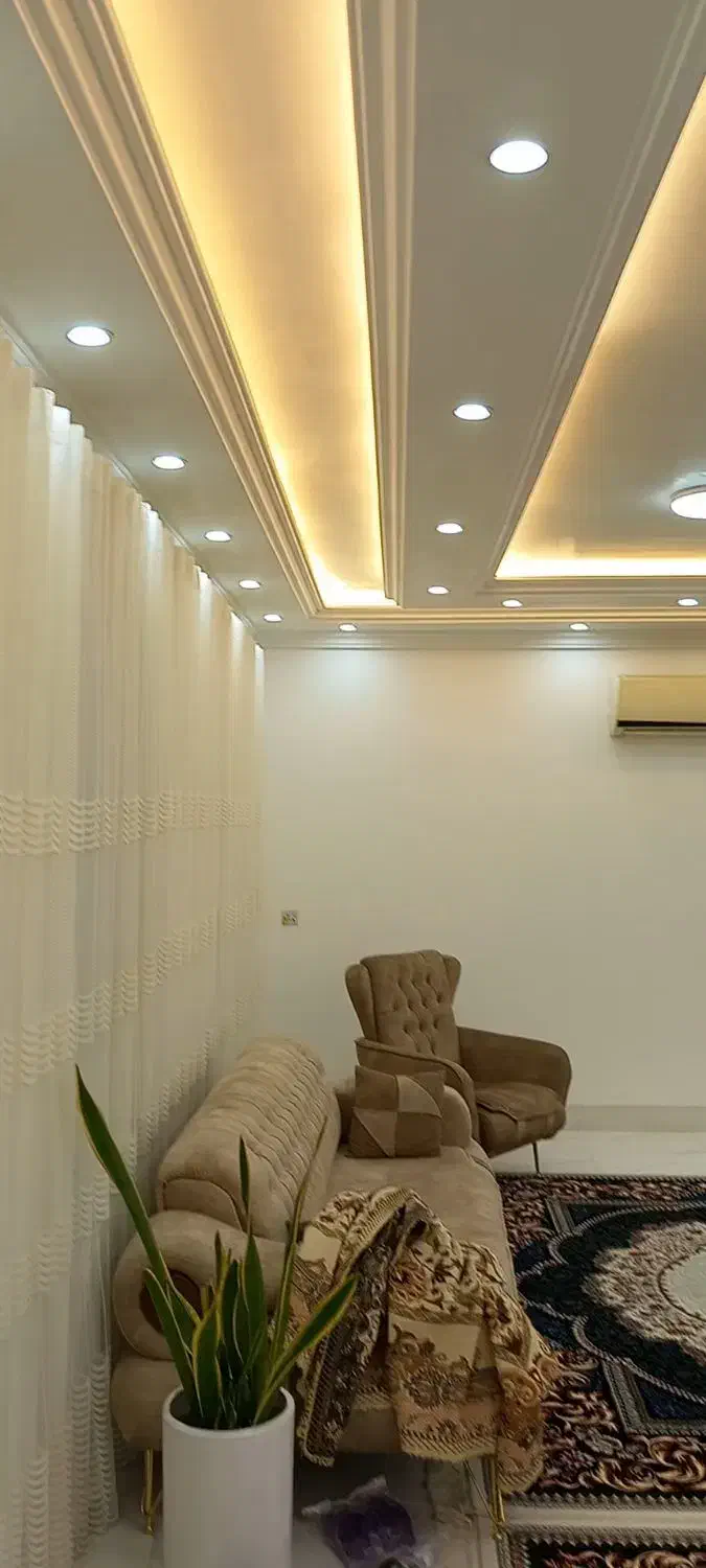 دوتا بنا و یک نفر شاگرد سفید کاری نیاز داریم|استخدام معماری، عمران و ساختمانی|میاندوآب, |دیوار