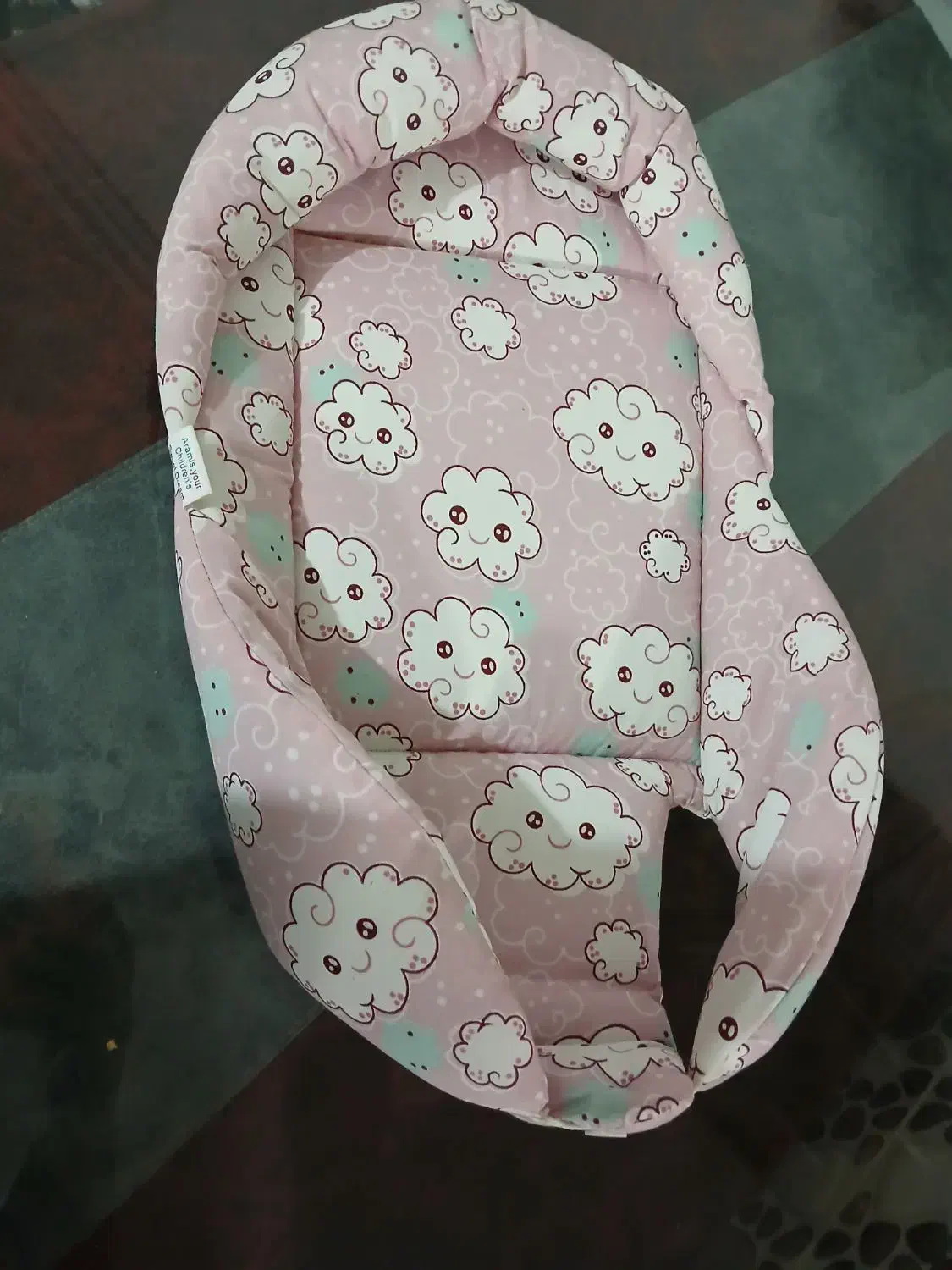 آغوشی شیردهی نوزادی|اسباب و اثاث بچه|ارومیه, |دیوار