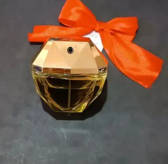 ارزانسرای ادکلن|آرایشی، بهداشتی، درمانی|خرمآباد, |دیوار