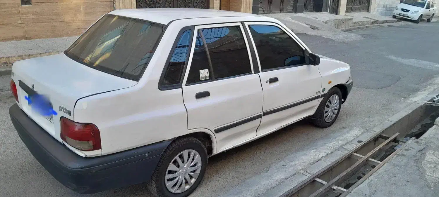 ماشین مدل ۸۳|خودرو سواری و وانت|اسلام‌شهر, شهرک قائمیه|دیوار