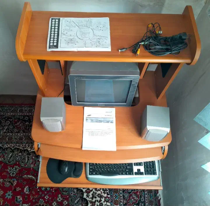 میز کامپیوتر و...|رایانه رومیزی|قم, علی آباد سعدگان|دیوار