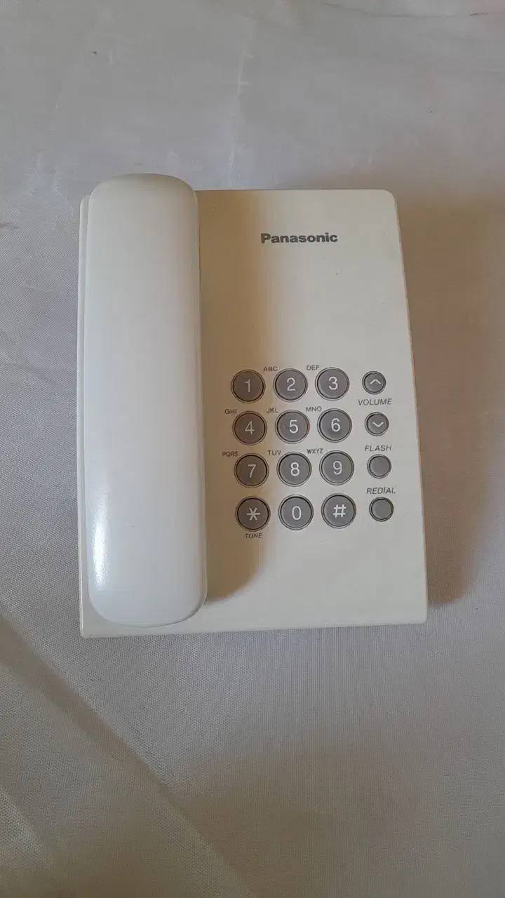 ۴عددتلفن سالم فیلیپس پاناسونیک بی سیم باسیم|تلفن رومیزی|تهران, آذری|دیوار