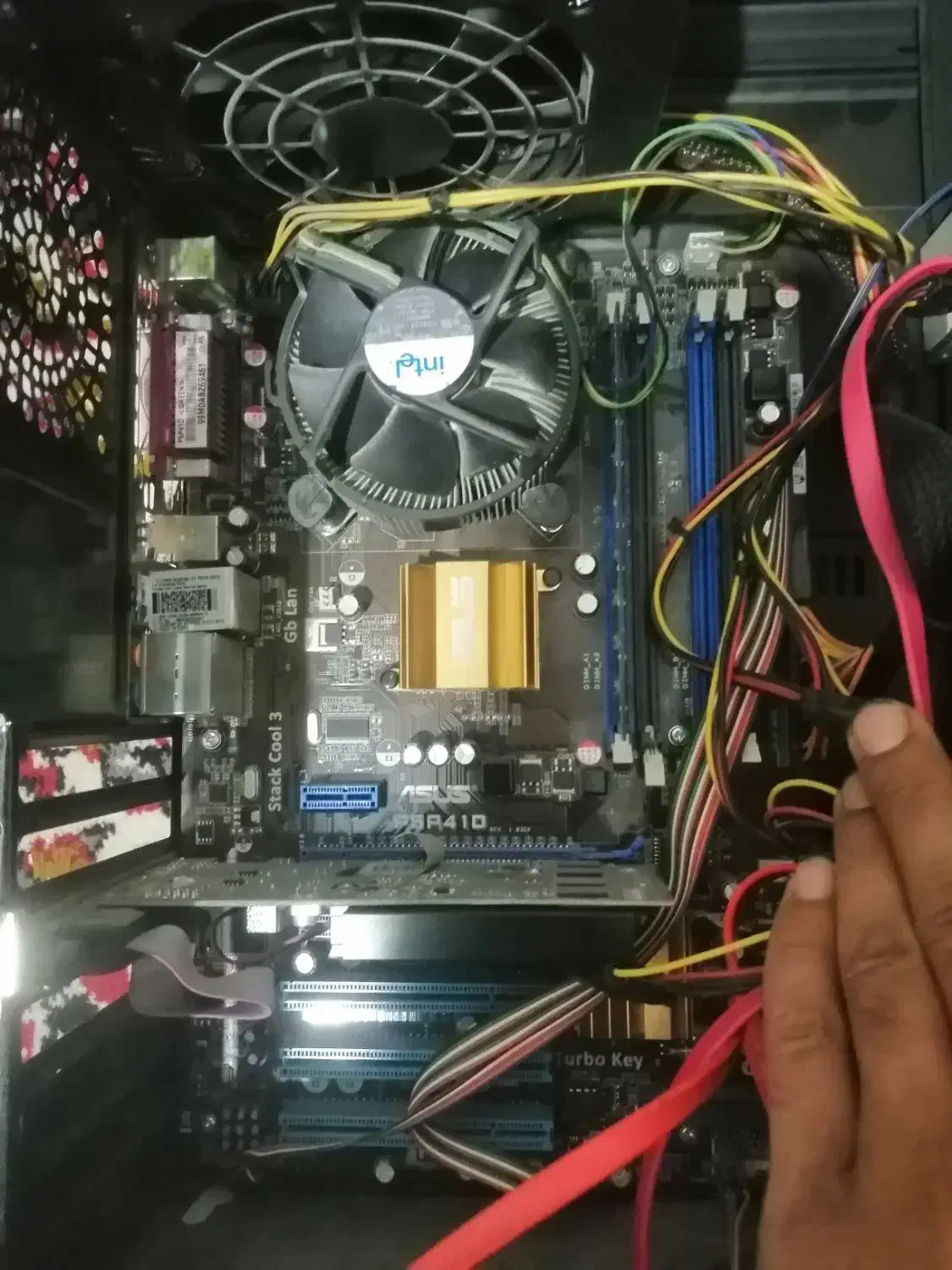 کیس کامپیوتر مناسب قطعات ddr2|رایانه رومیزی|بروجن, |دیوار