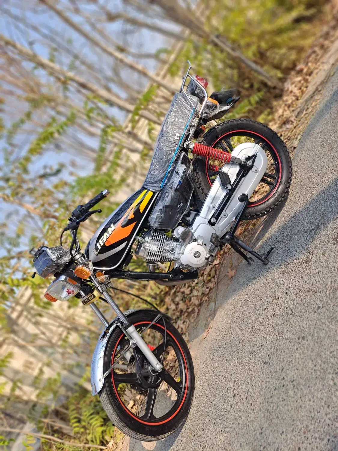 موتور هندا 200 مدل 1403 صفر خشک کاربرات شده|موتورسیکلت|رباط‌کریم, شترخوار|دیوار