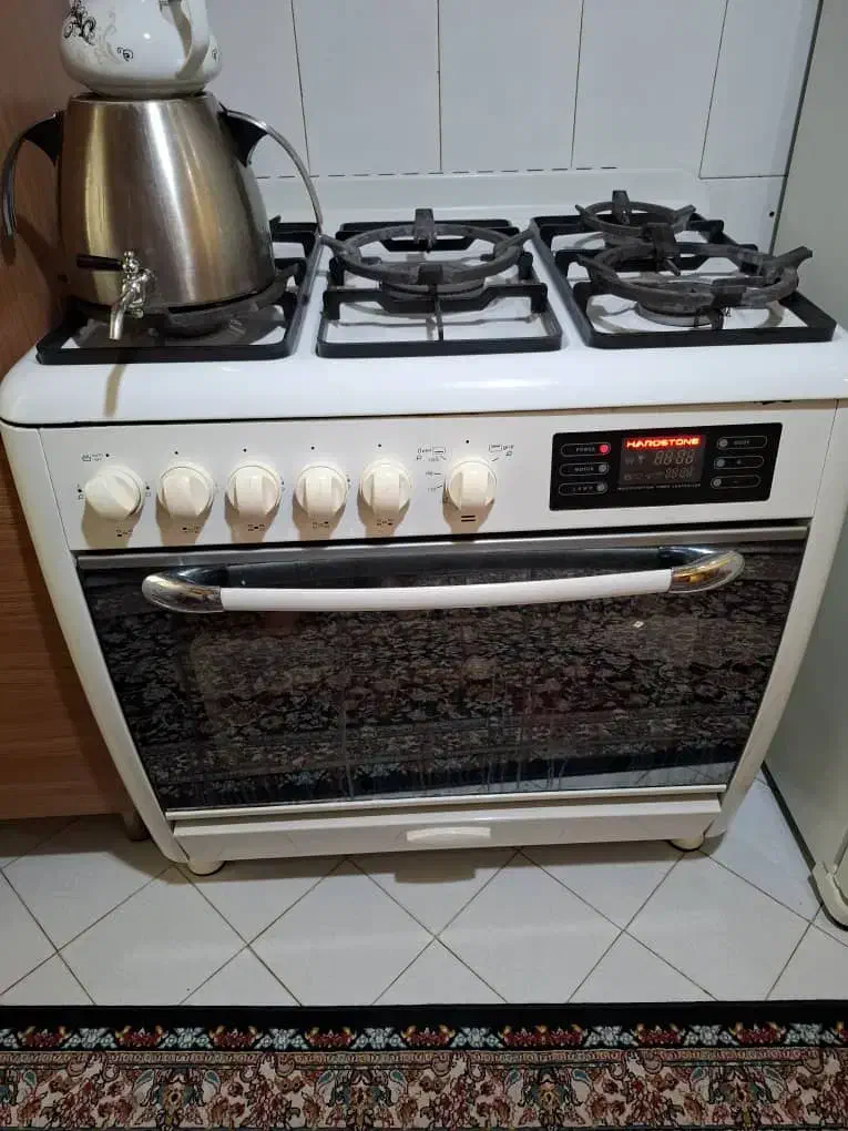 اجاق گاز پنج شعله فر دار هاردستون بسیار تمیز ونو|اجاق گاز و لوازم برقی پخت‌وپز|تهران, وحیدیه|دیوار