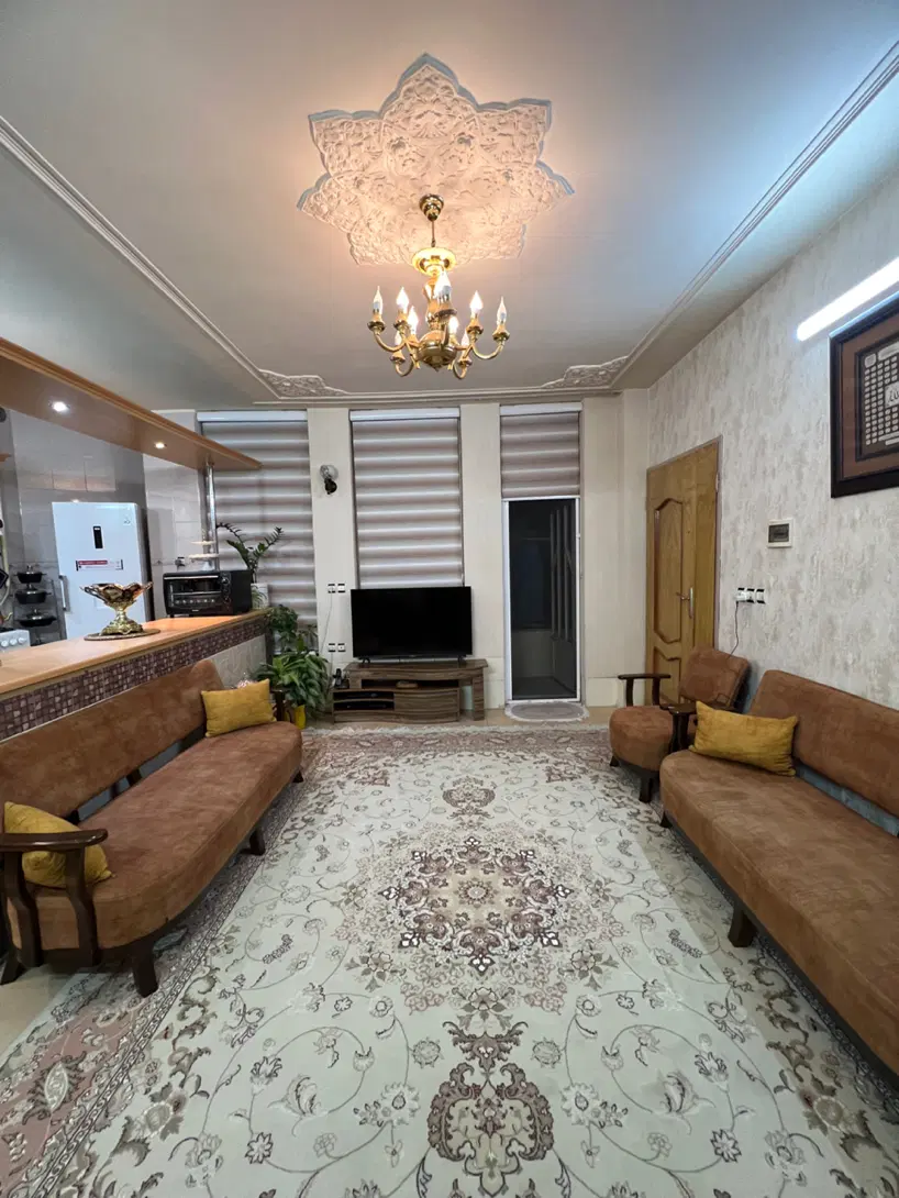 فروش آپارتمان نزدیک ب خیابان اصلی محدوده ۲۸ متری|فروش آپارتمان|شهرضا, |دیوار