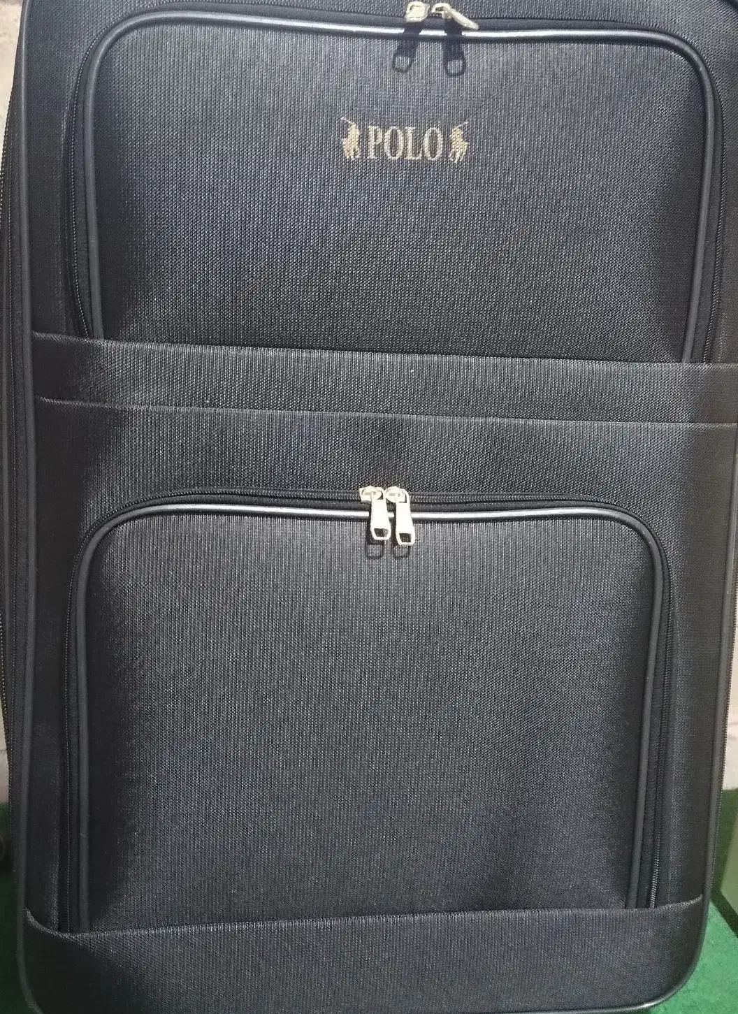 چمدان برزنت نو سایز بزرگ|کیف، کفش، کمربند|شهرکرد, |دیوار