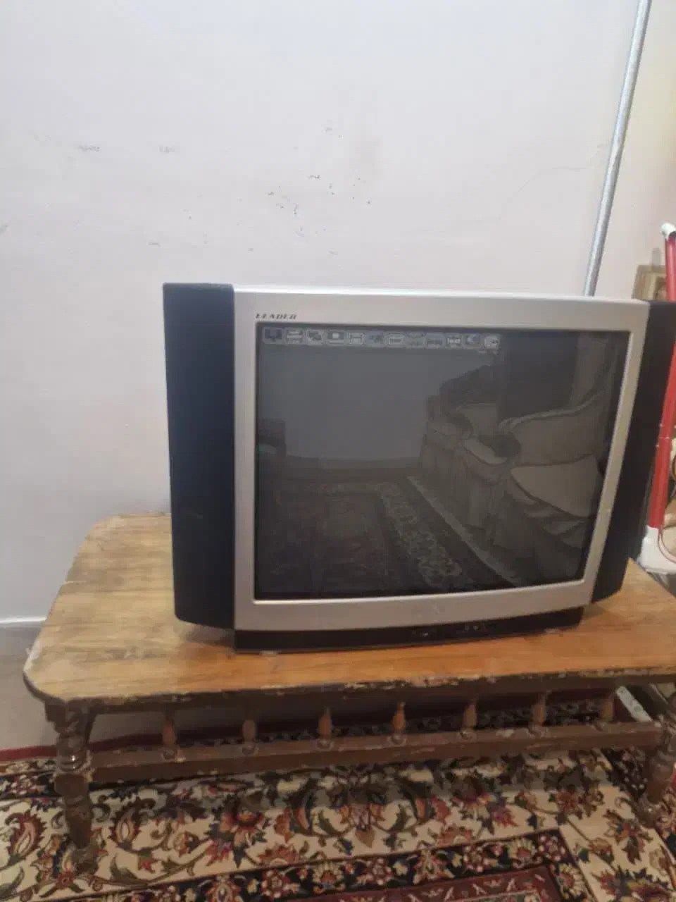 تلویزیون ۲۹اینچ|تلویزیون و پروژکتور|اصفهان, شیخ اشراق|دیوار