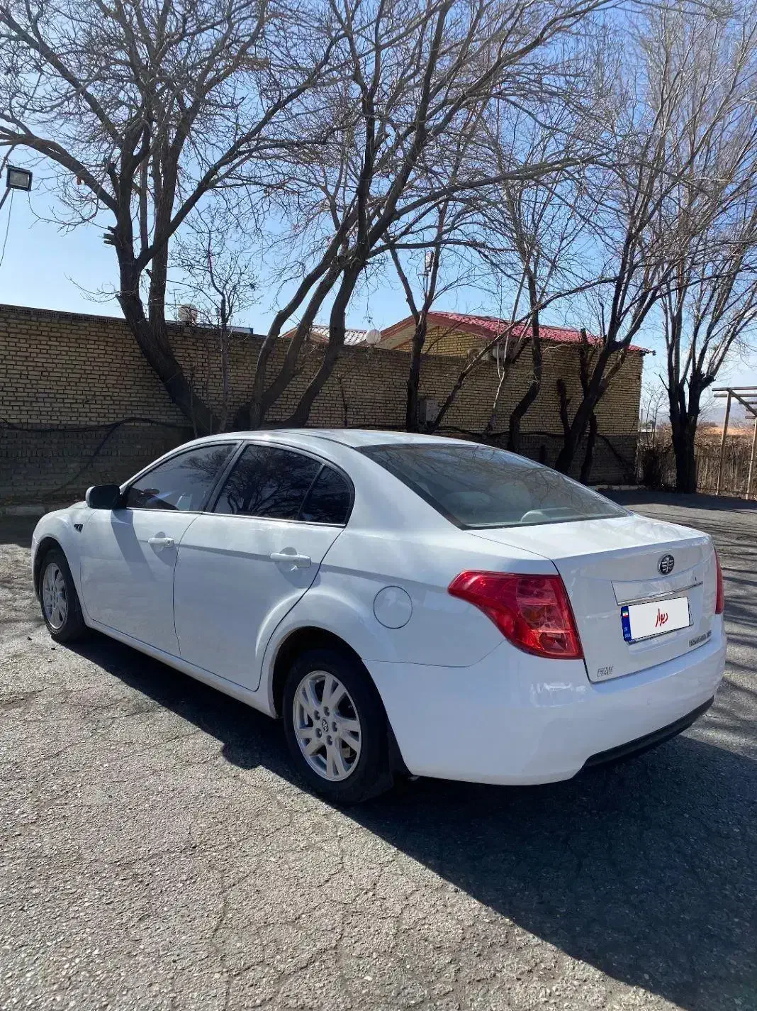 بسترن b50 سفید|خودرو سواری و وانت|دلیجان, |دیوار