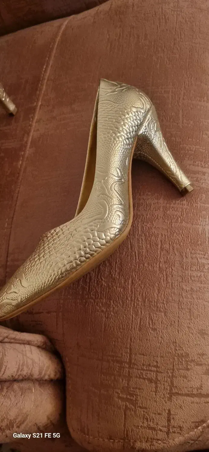 فروش کفش پاشنه دار|کیف، کفش، کمربند|یاسوج, |دیوار