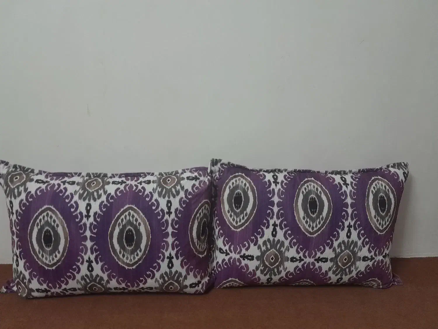 بالش|رختخواب، بالش، پتو|گنبد کاووس, |دیوار