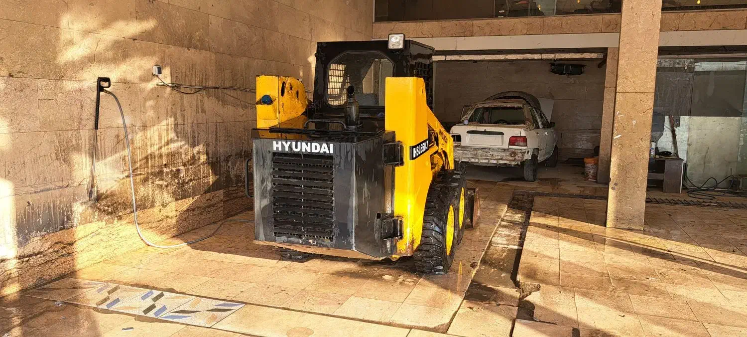 فروش بابکت|خودرو سنگین|تهران, انبار نفت|دیوار