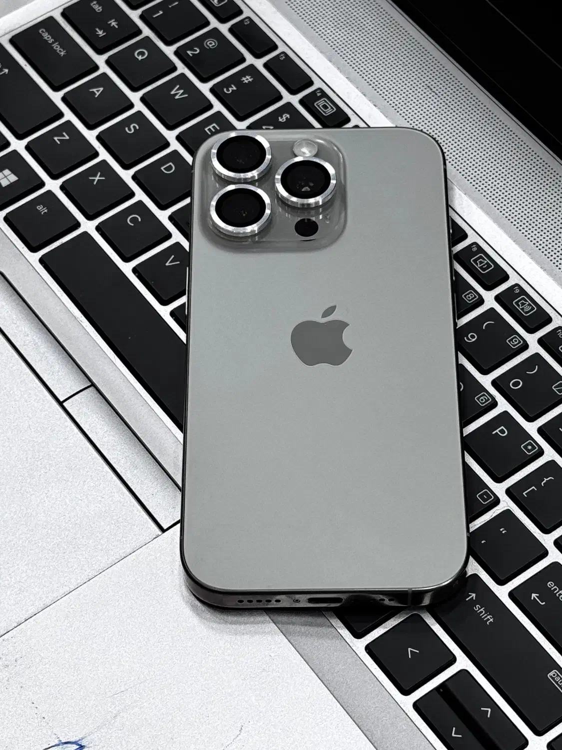 ایفون 16 poro|موبایل|هشتگرد, شهرک اداری|دیوار