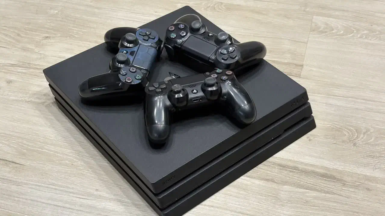 PS4 PRO|کنسول، بازی ویدئویی و آنلاین|قم, شهرک قدس|دیوار