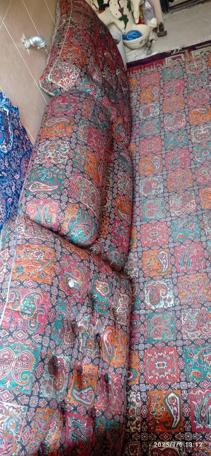 شاه نشین ترمه ۹ تیکه|مبلمان خانگی و میز عسلی|شیراز, شهرک سراج‎|دیوار