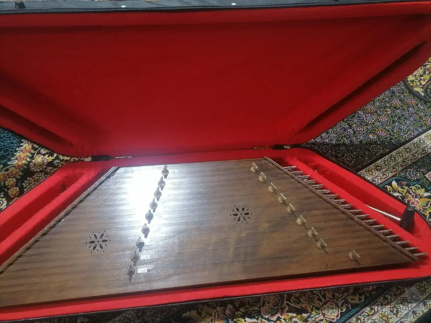 سنتور|سازهای سنتی|بابلسر, |دیوار