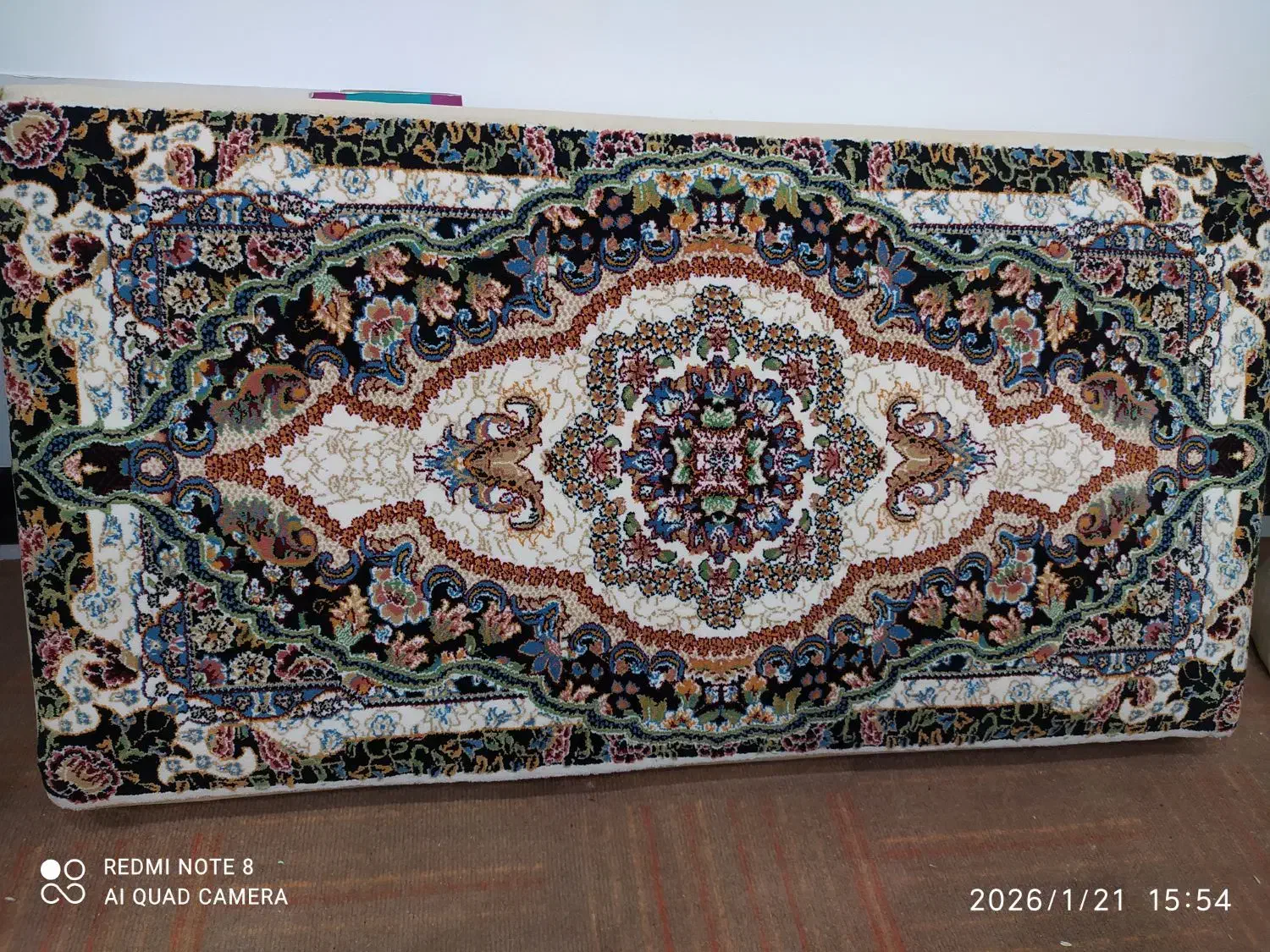 پشتی درحد نو|پشتی|قم, عمار یاسر|دیوار