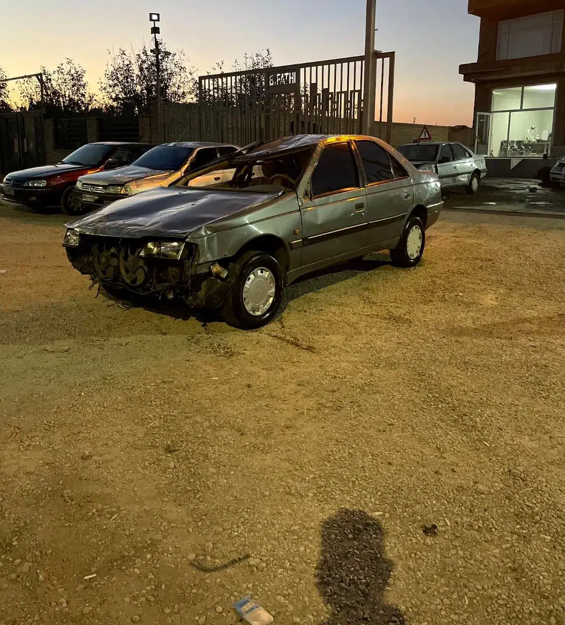 پژو 405مدل89تصادفی|خودرو سواری و وانت|محمدبار, |دیوار