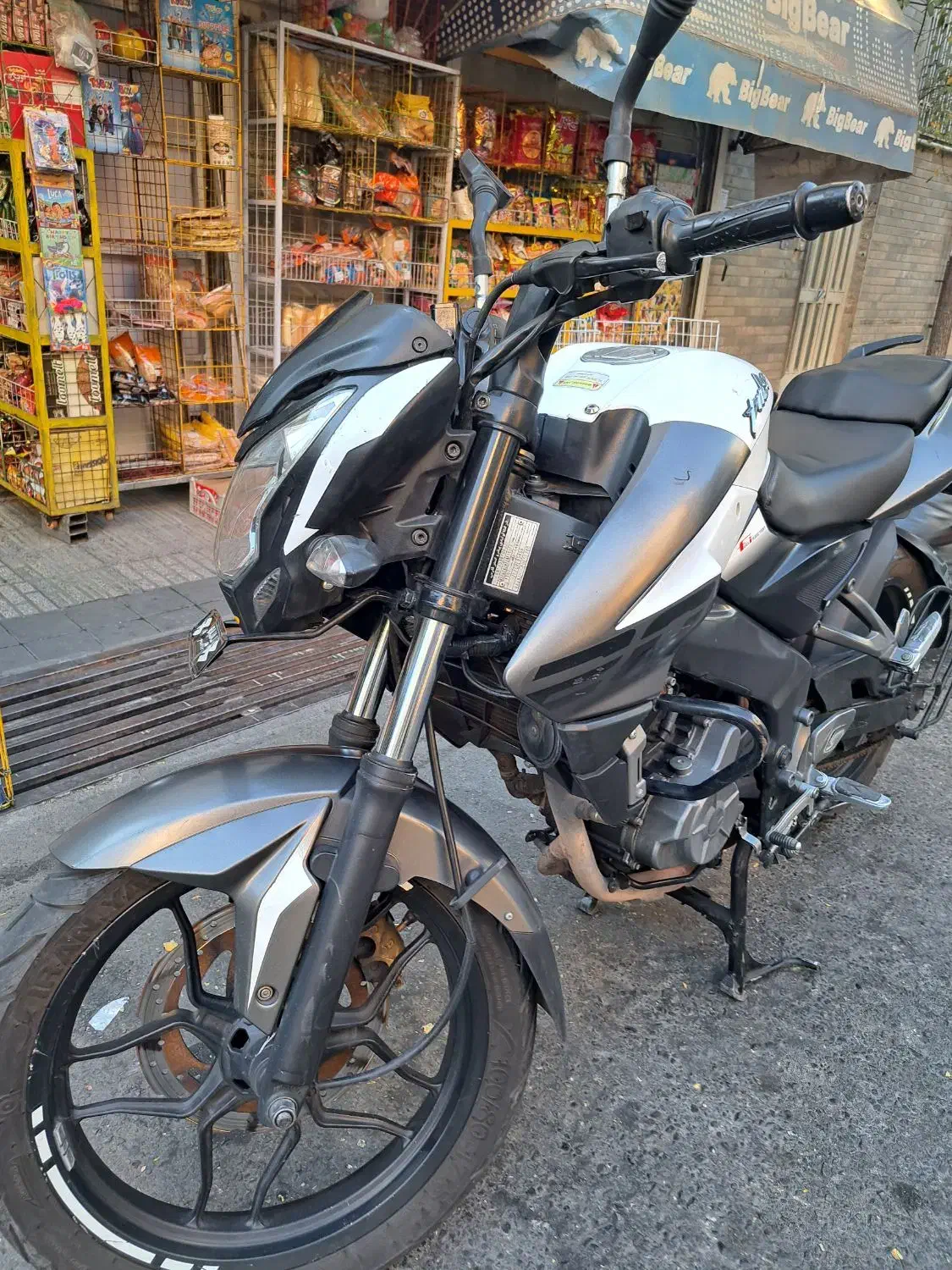 Ns 200مدل۹۷|موتورسیکلت|تهران, حشمتیه|دیوار