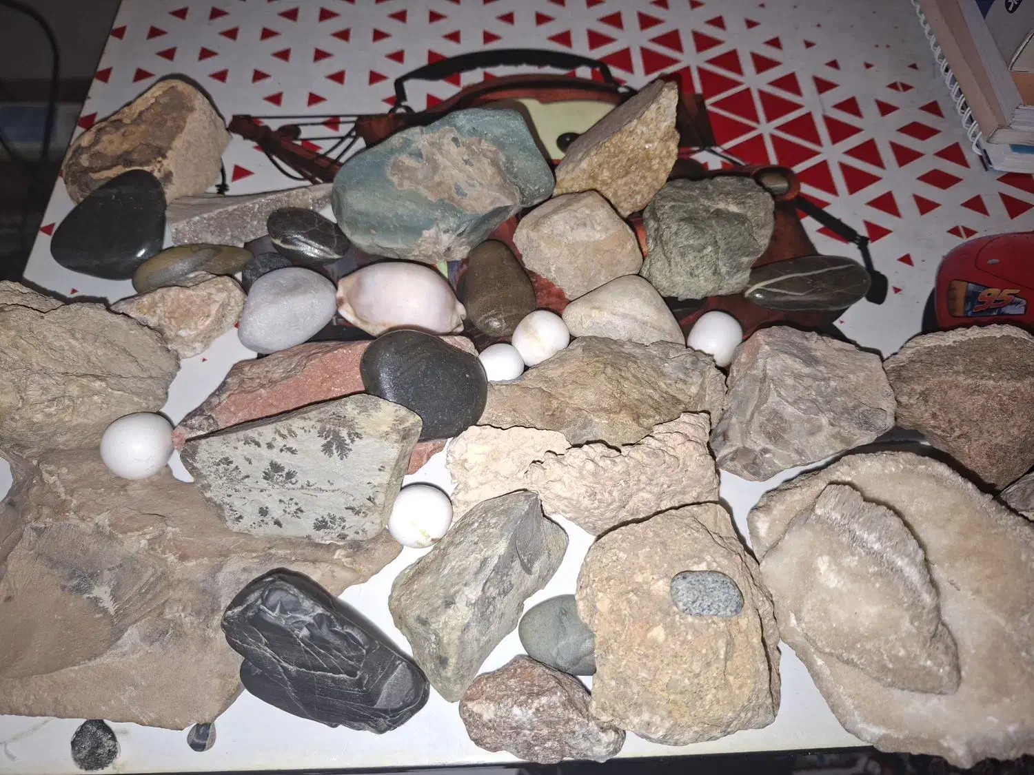 اهدای کلکسیون سنگ رایگان|بدلیجات|تهران, افسریه شمالی|دیوار