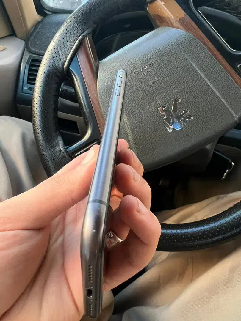 ایفون ۱۱ نورمال|موبایل|بانه, |دیوار