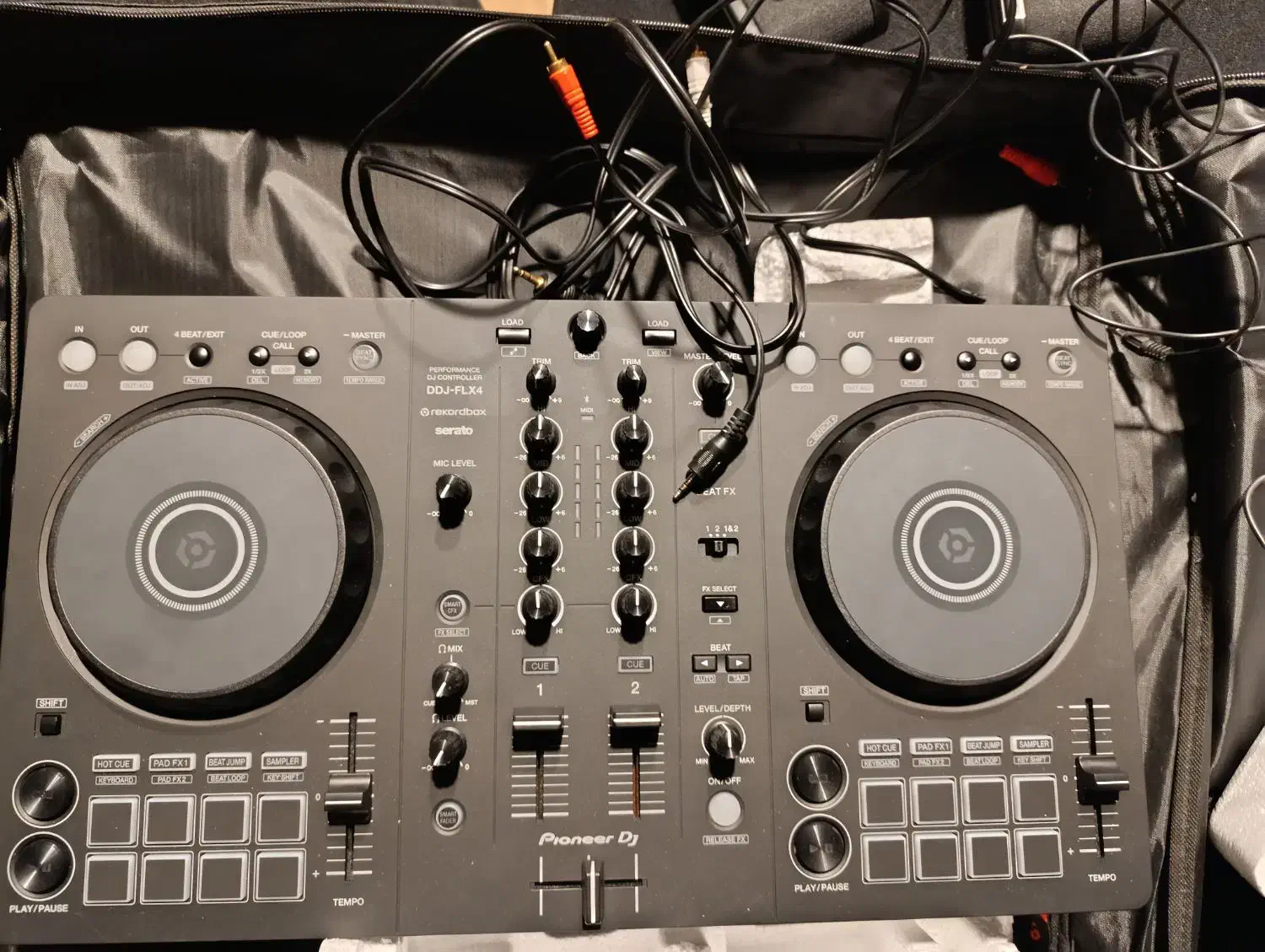 Dj FLX4|آلات موسیقی|شیراز, سیاه سنگ|دیوار