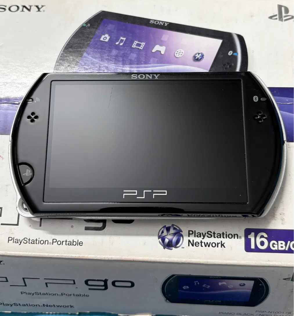 PSP GO|کنسول، بازی ویدئویی و آنلاین|تهران, نیروی هوایی (پیروزی)|دیوار