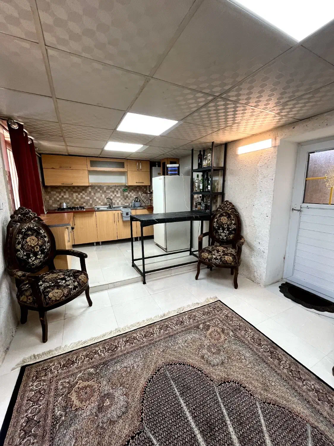 اجاره باغ و ویلا استخر اب گرم صدرا|اجارهٔ کوتاه‌مدت ویلا و باغ|شیراز, شهرک گلستان|دیوار