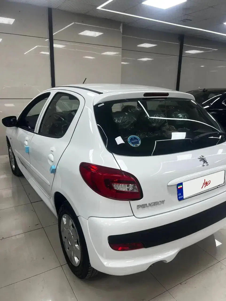 ۲۰۷ سقف فلز مدل ۴۰۴|خودرو سواری و وانت|بوشهر, |دیوار