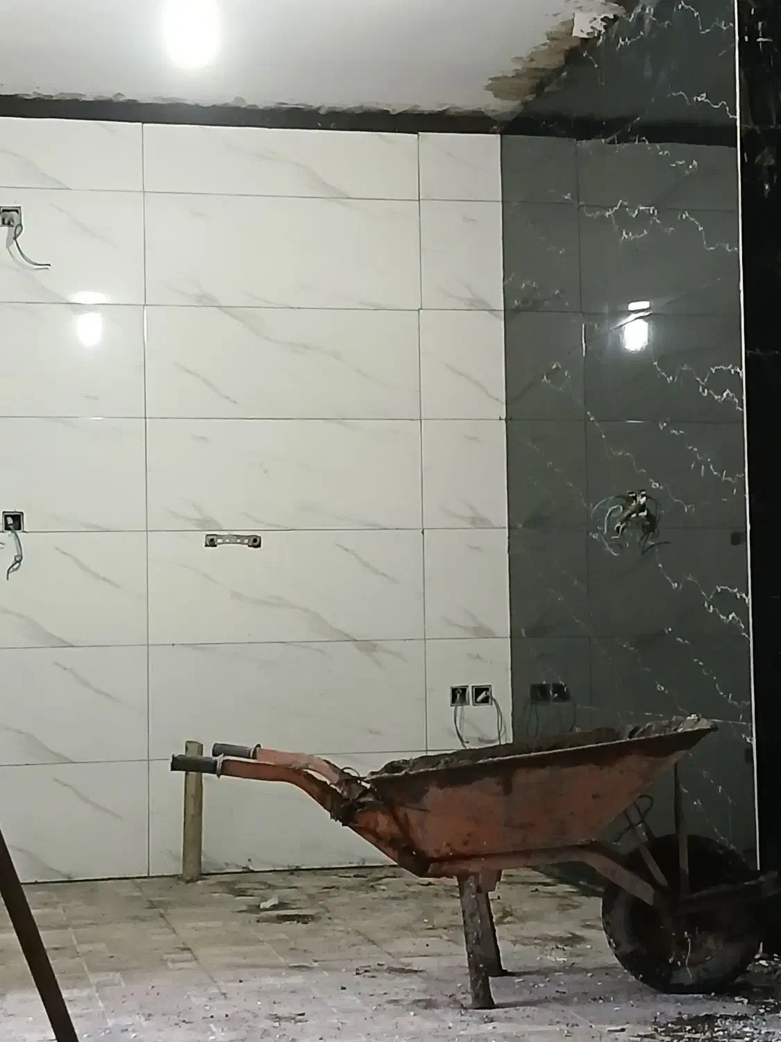 کاشی کاری چسبی اسلب|خدمات پیشه و مهارت|شوشتر, |دیوار