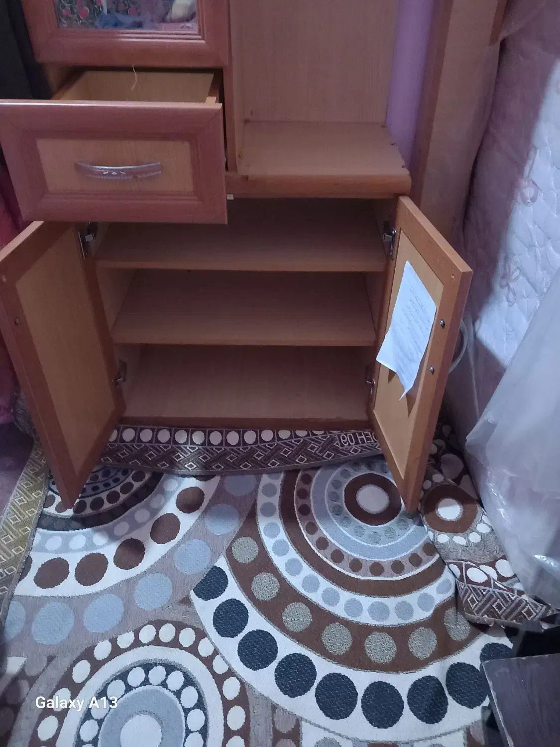 کمود|جاکفشی، کمد، دراور|اهواز, اهواز|دیوار