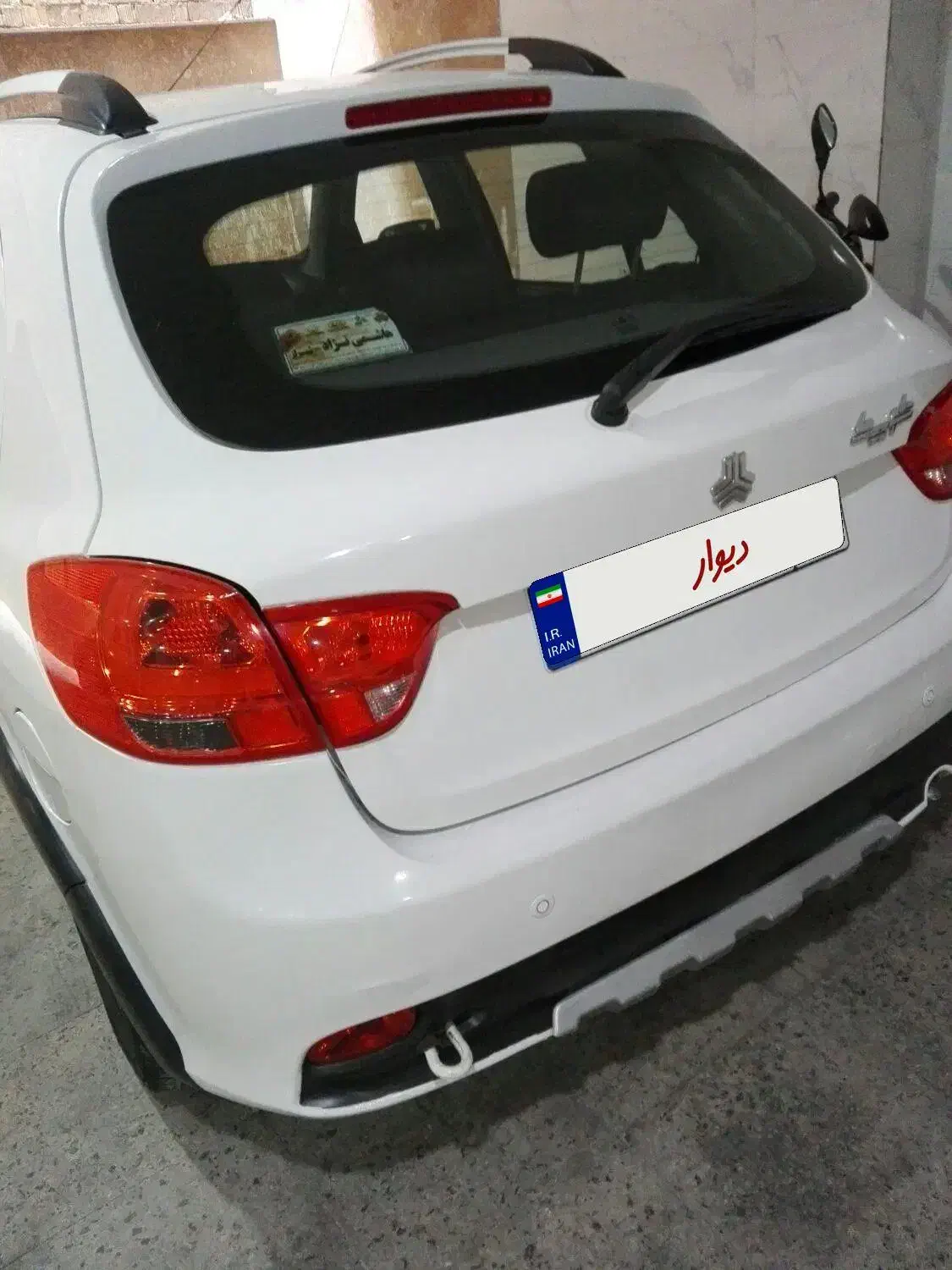 کوییک|خودرو سواری و وانت|شیراز, کوشک میدان|دیوار