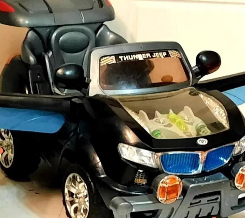 ماشین شارژی دوموتوره|اسباببازی بچه|قروه, |دیوار