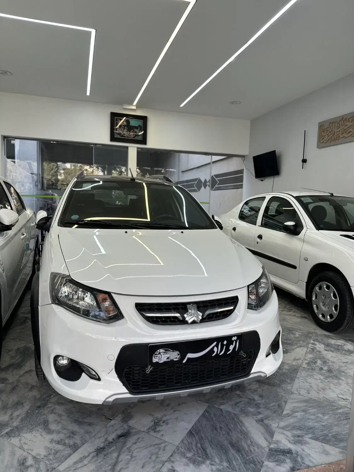 کوییک اتومات سفید مشکی 1401|خودرو سواری و وانت|مشهد, خرمشهر|دیوار