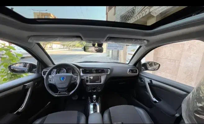 تارا اتومات رنگ مشکی مدل 1403 در حد خشک|خودرو سواری و وانت|کرمانشاه, |دیوار