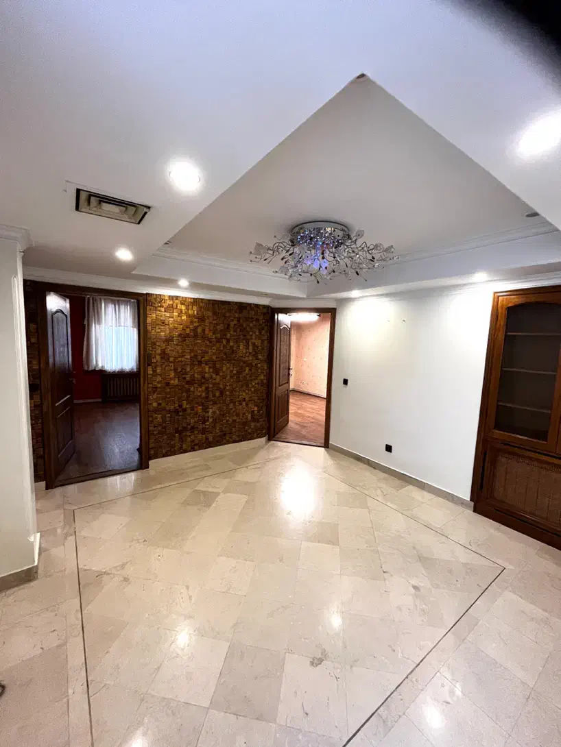 فرمانیه،کامرانیه جنوبی/۱۸۰متر/۲پارکینگ/بازسازی شده|اجارهٔ آپارتمان|تهران, فرمانیه|دیوار