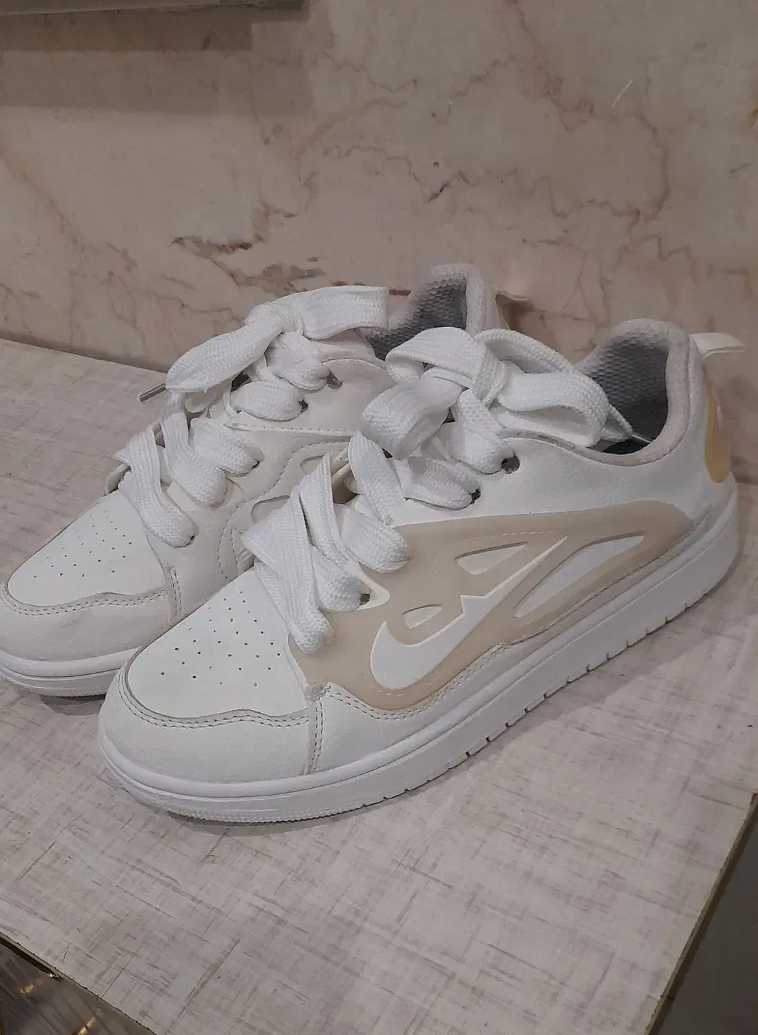 کتونی|کیف، کفش، کمربند|تهران, والفجر (افسریه)|دیوار