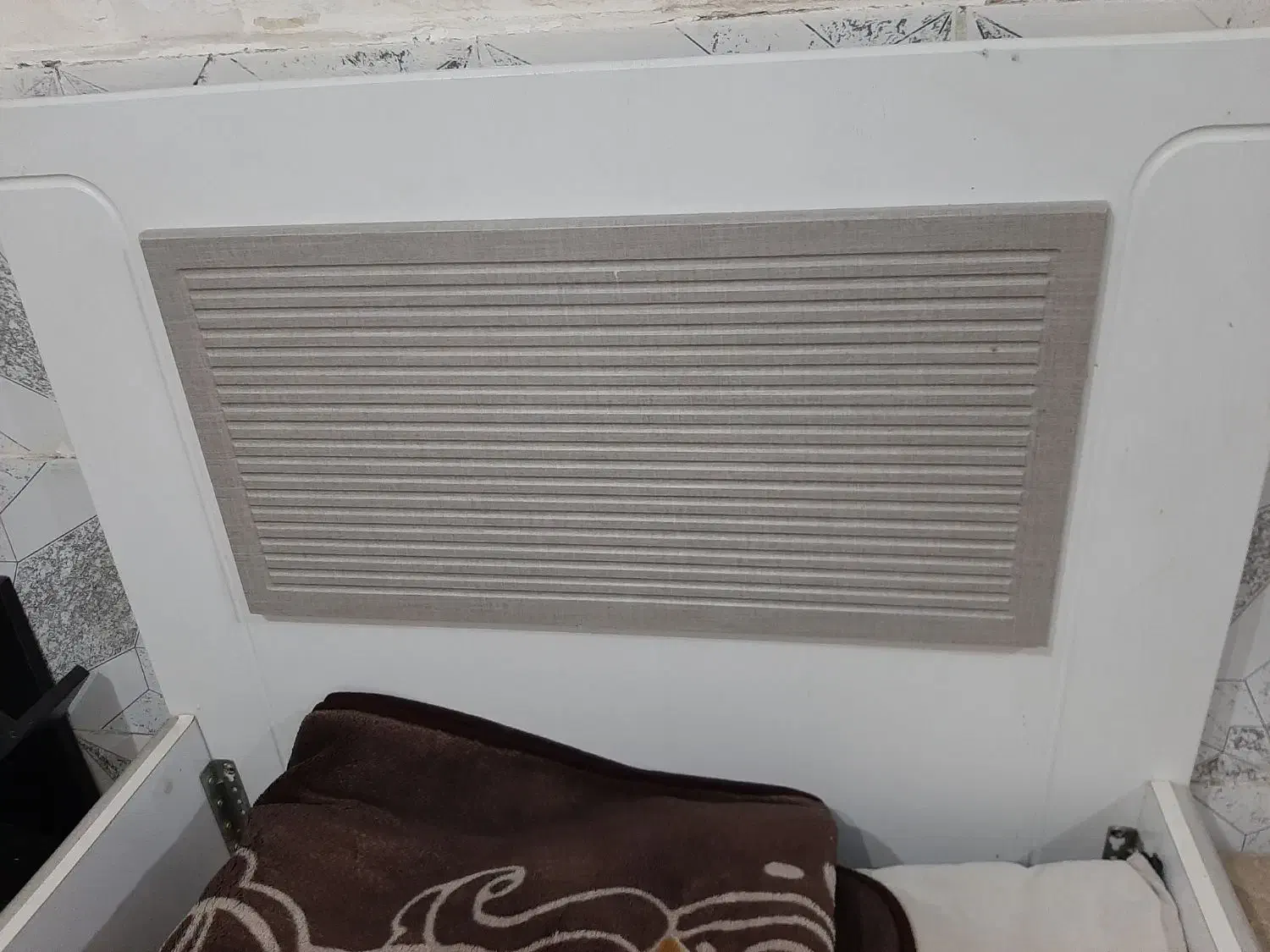 تخت خواب یک نفره سفید|تخت و سرویس خواب|مشهد, گلبرگ|دیوار