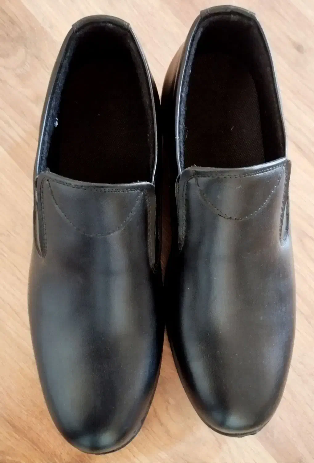 کفش|کیف، کفش، کمربند|بهبهان, |دیوار