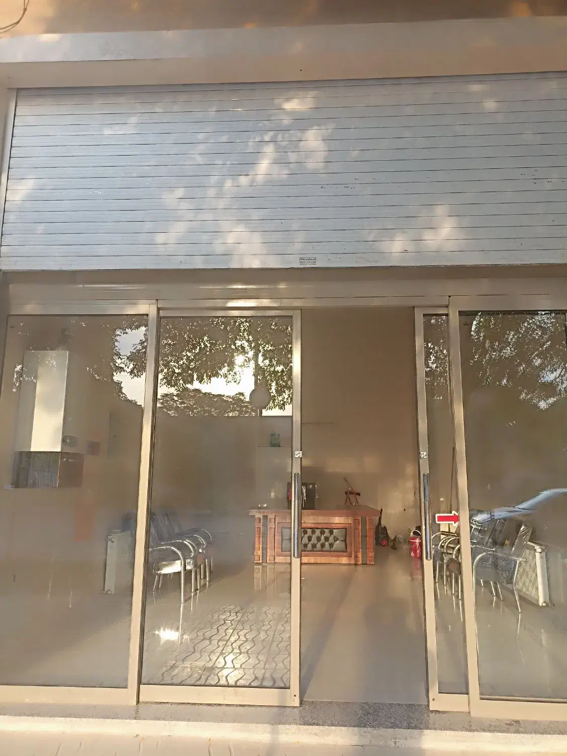 مغازه ۳۴متری بهترین موقعیت|اجارهٔ مغازه و غرفه|شاهینشهر, خانه کارگر|دیوار