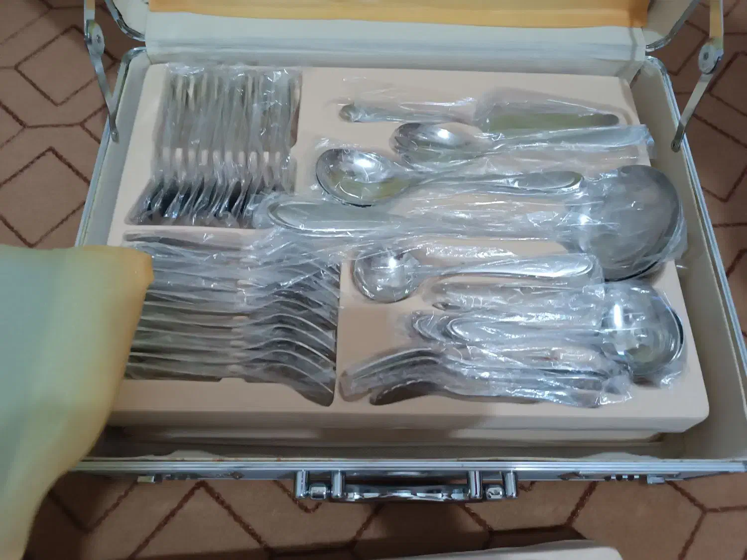 سرویس قاشق و چنگال نو استیل برند mgs المان|ظروف سرو و پذیرایی|تهران, مجیدیه|دیوار