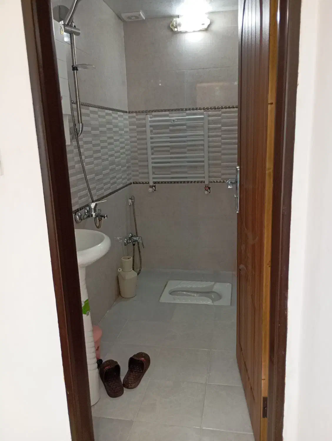 خانه اجارهای روزانه|اجارهٔ کوتاهمدت آپارتمان و سوئیت|رشت, لاکان|دیوار