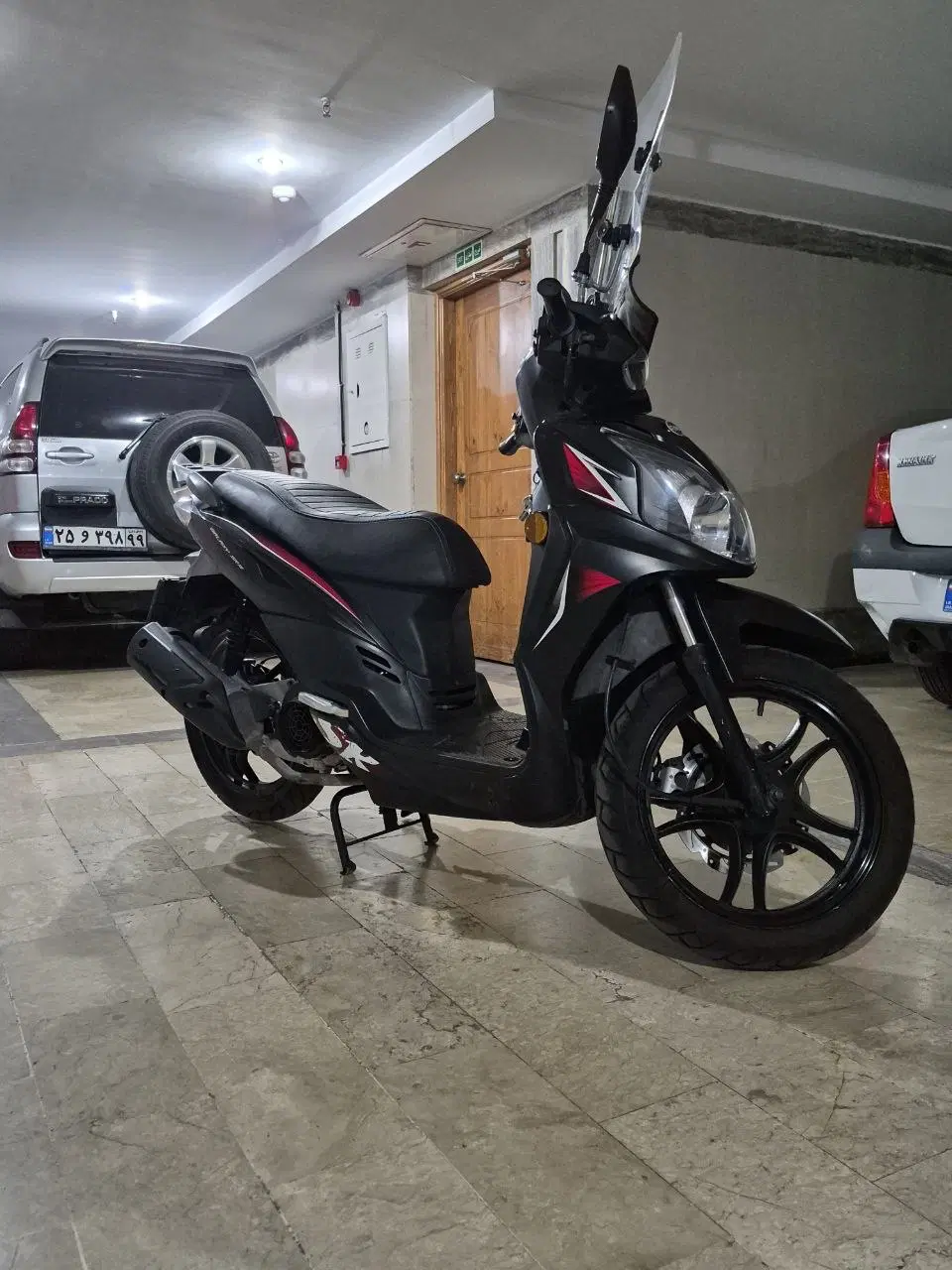 SR200|موتورسیکلت|تهران, حکمت|دیوار