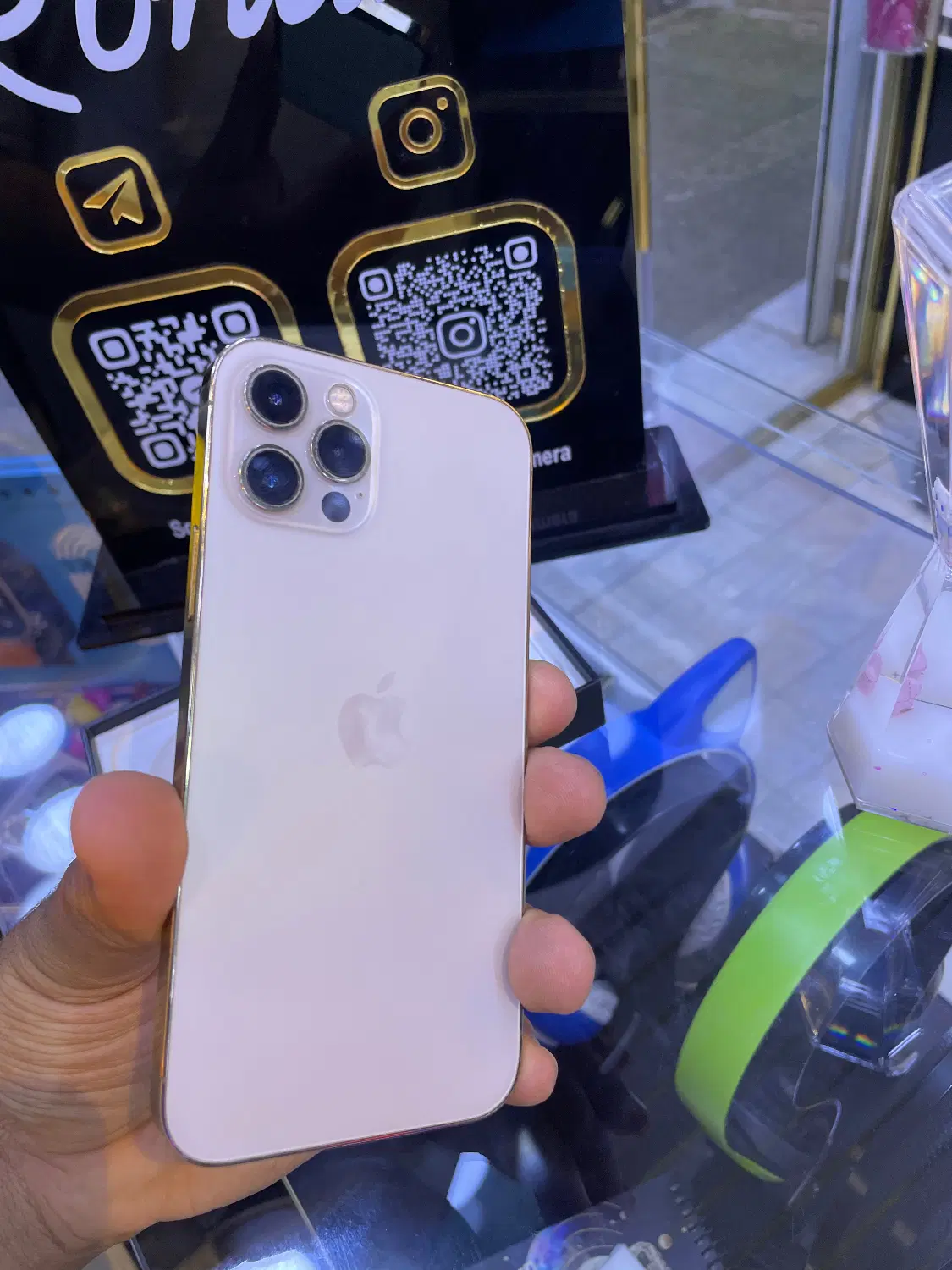 iPhone 12pro|موبایل|شهرکرد, |دیوار