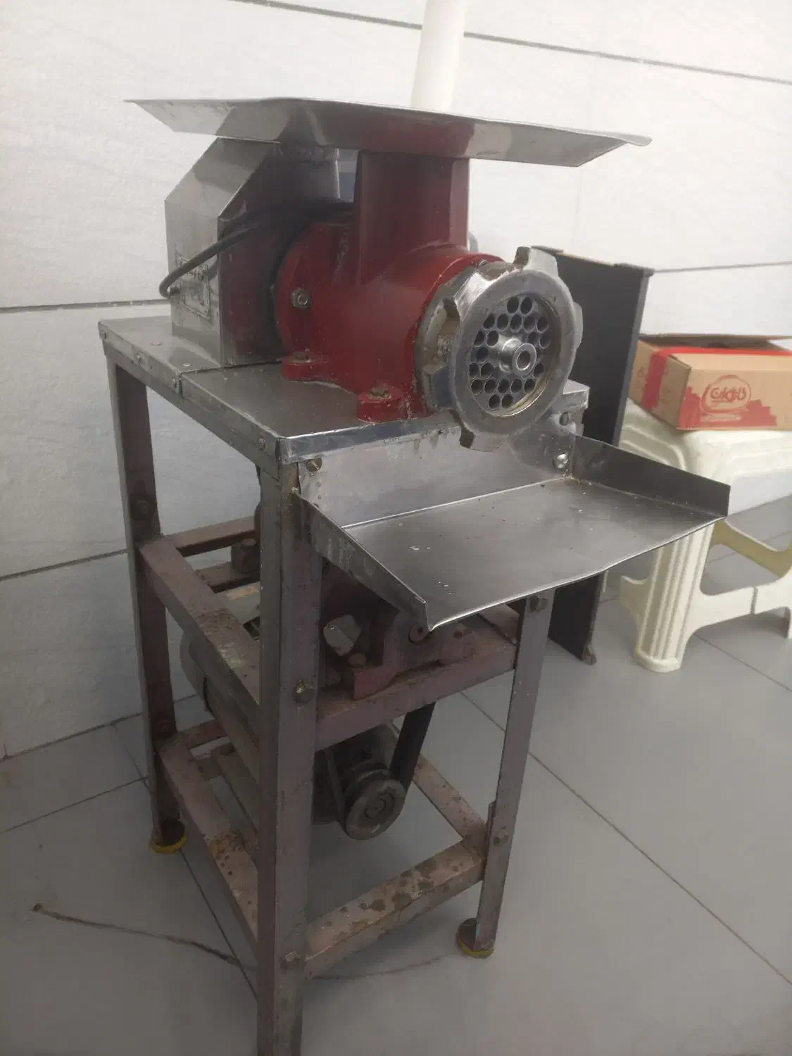 چرخ گوشتی سالم متور خازن دا ر|فروشگاه و مغازه|شاهین‌شهر, خانه کارگر|دیوار