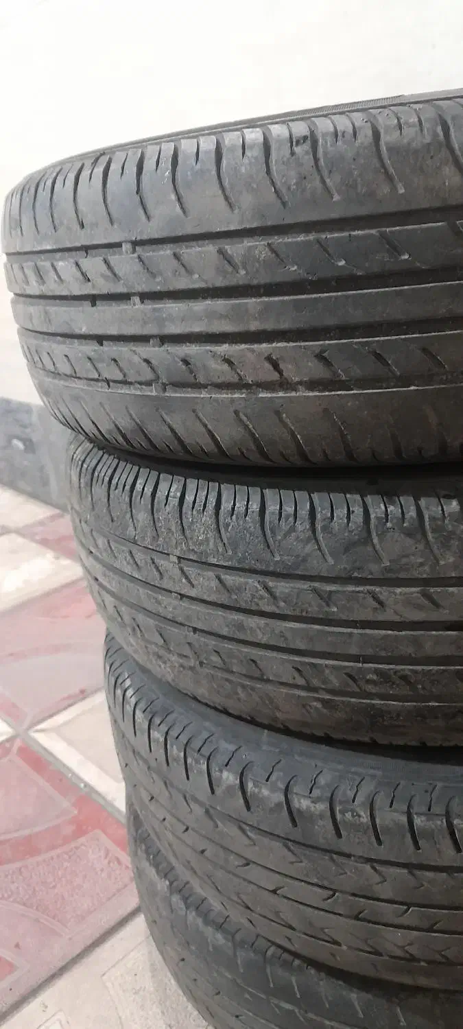 تایر ایرانی بارز وکویر|قطعات یدکی و لوازم جانبی|مرند, |دیوار